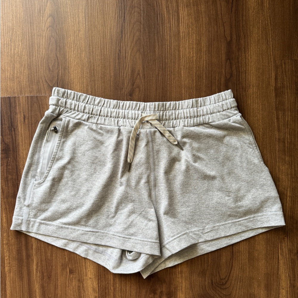 Vuori Halo shorts